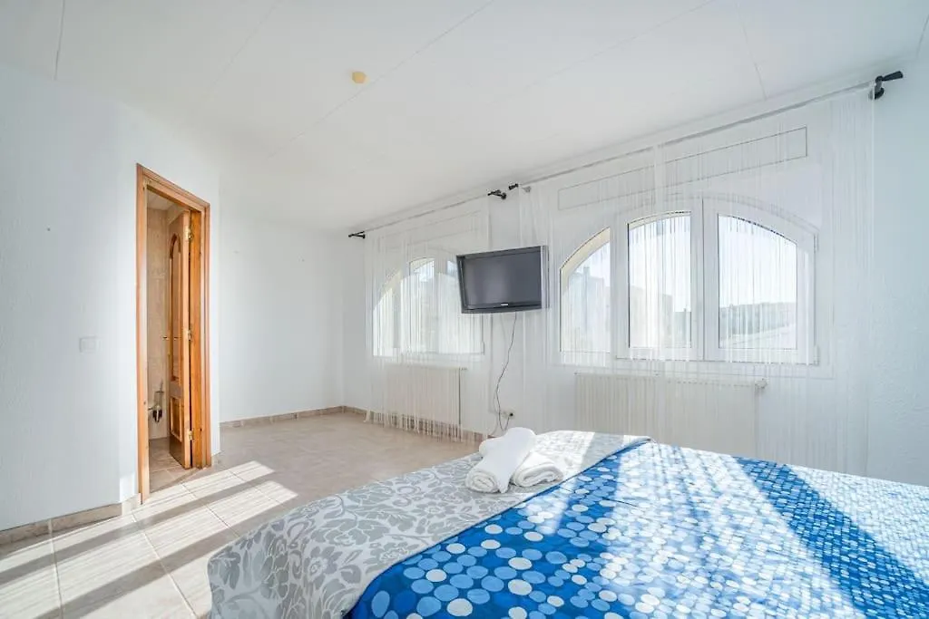 Sm21-Gran Casa De Vacaciones En La Playa, 4 Habitaciones, Climatizada, Piscina, Barbacoa Y Wifi Empuriabrava Villa